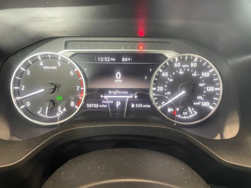 Certified 2022 Nissan Rogue SV w/ SV Premium Package FWD image 7