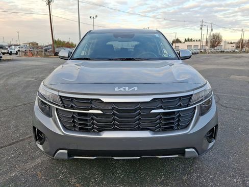 New 2026 Kia Seltos LX image 3