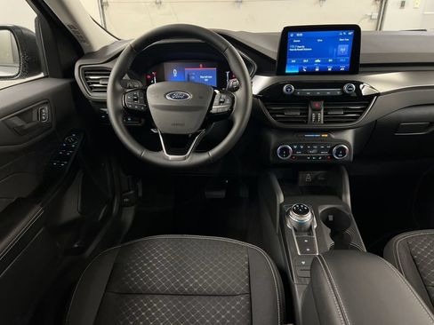 New 2026 Ford Escape Active w/ Cold Weather Package AWD/4WD image 8