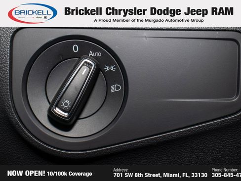 Used 2019 Volkswagen Tiguan SE w/ Panoramic Sunroof Package image 27