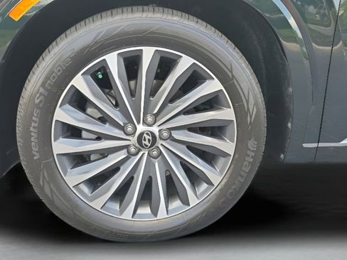 Used 2024 Hyundai Palisade Calligraphy FWD image 25