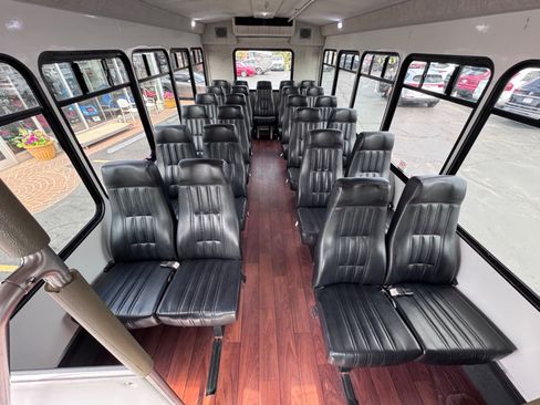 Used 2016 Ford E-450 and Econoline 450 Super Duty w/ Shuttle Bus Prep Package RWD image 2