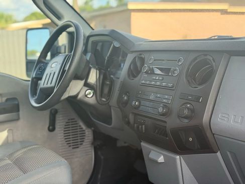 Used 2012 Ford F450 XL image 7