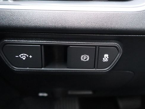 Certified 2025 Kia K4 EX image 17