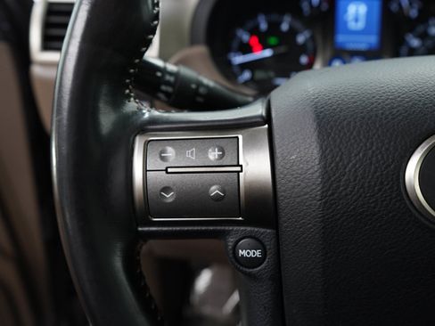 Used 2018 Lexus GX 460 Premium w/ Premium Package AWD/4WD image 28