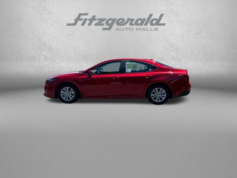 Used 2026 Toyota Camry LE FWD image 5