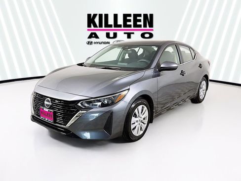 Used 2025 Nissan Sentra S FWD image 3