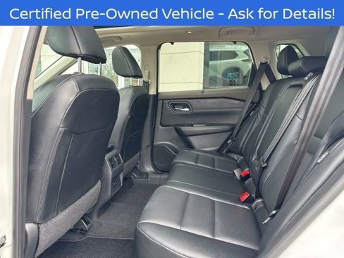 Used 2023 Nissan Rogue SV w/ SV Premium B Package AWD/4WD image 22