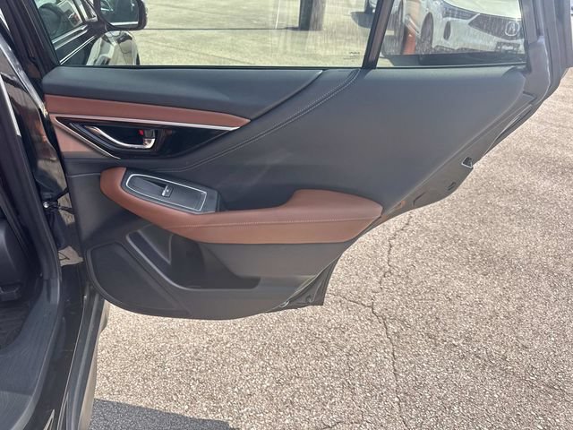 Used 2020 Subaru Outback Touring AWD/4WD image 23