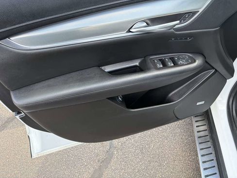 Used 2019 Cadillac XT5 Luxury w/ Sport Package image 17