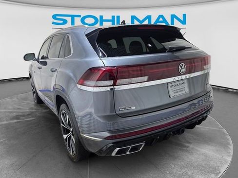 Certified 2024 Volkswagen Atlas Cross Sport SEL Premium R-Line AWD/4WD image 4