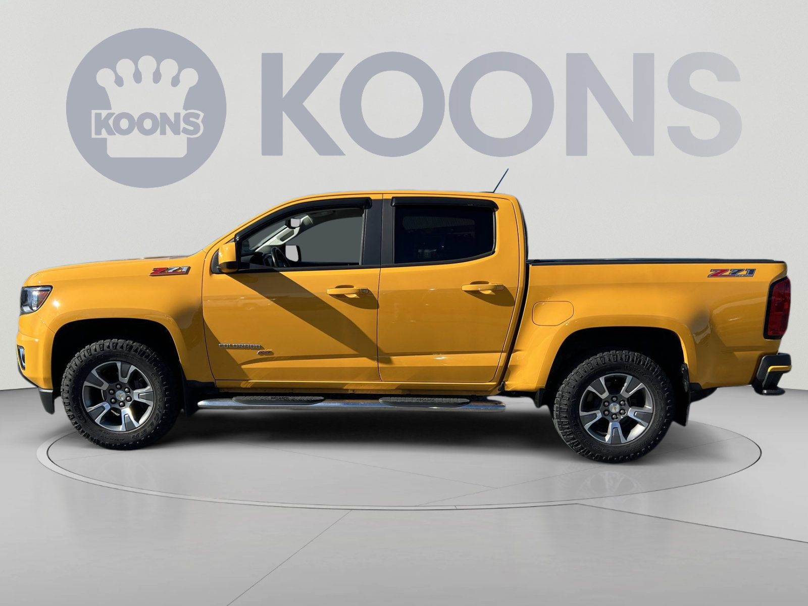 Used 2018 Chevrolet Colorado Z71 AWD/4WD image 2