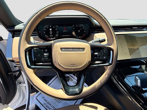 New 2026 Land Rover Range Rover Sport Dynamic SE AWD/4WD image 39