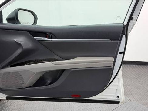 Used 2023 Toyota Camry LE FWD image 26