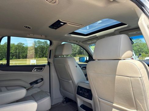 Used 2017 GMC Yukon Denali w/ Open Road Package RWD image 15