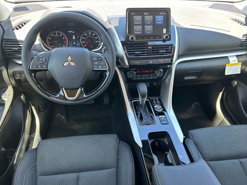 New 2025 Mitsubishi Eclipse Cross SE image 6