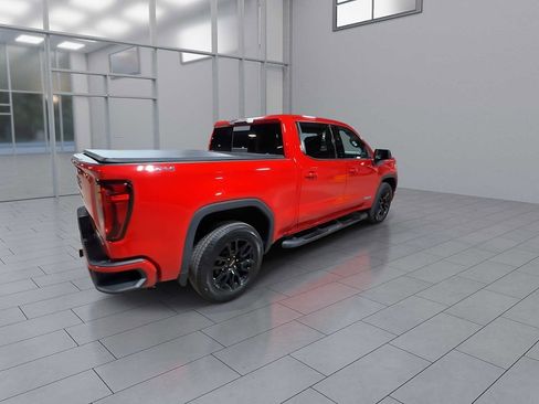 Used 2020 GMC Sierra 1500 Elevation w/ Elevation Value Package image 8