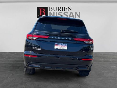 New 2026 Nissan Rogue SL AWD/4WD image 4