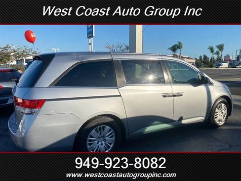 Used 2016 Honda Odyssey LX image 4