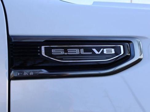 Used 2020 GMC Sierra 1500 AT4 w/ AT4 Preferred Package image 9