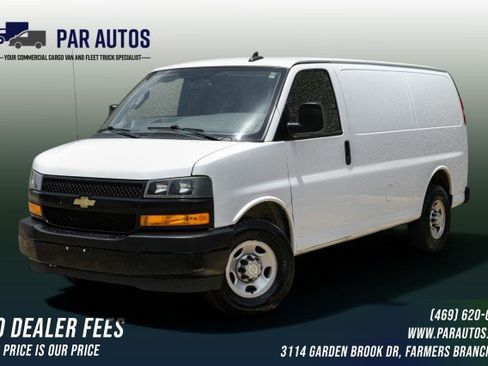 Used 2021 Chevrolet Express 3500 w/ Driver Convenience Package RWD image 1