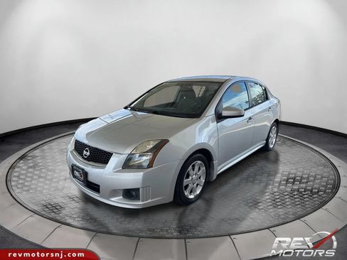 Used 2012 Nissan Sentra 2.0 SR w/ Convenience Pkg FWD image 1