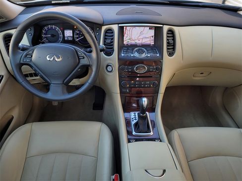 Used 2017 INFINITI QX50 AWD w/ Premium Plus Package image 14