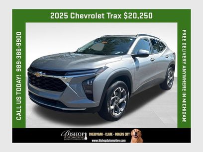 Used 2025 Chevrolet Trax LT