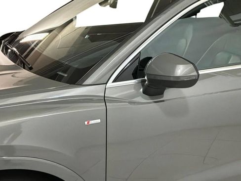 Used 2023 Audi Q3 2.0T Premium Plus w/ Premium Plus Package AWD/4WD image 22