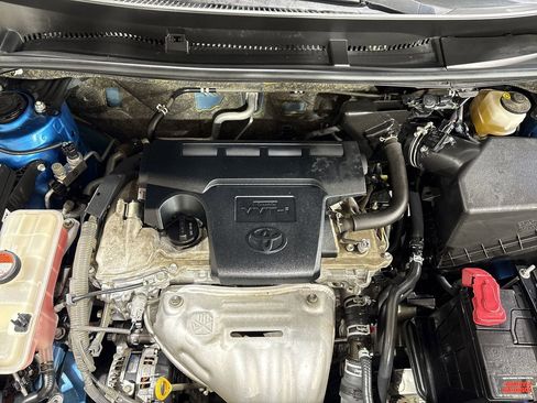 Used 2016 Toyota RAV4 SE image 25