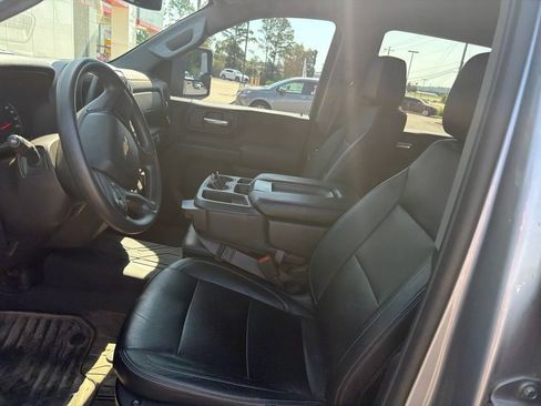 Used 2024 Chevrolet Silverado 2500 Custom w/ Custom Value Package AWD/4WD image 11
