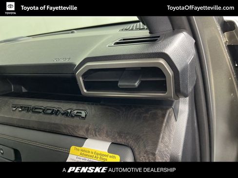 New 2026 Toyota Tacoma Limited AWD/4WD image 11