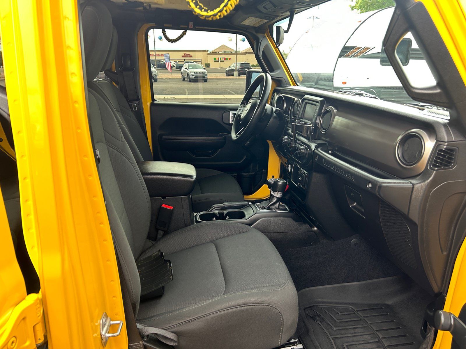 Used 2019 Jeep Wrangler Unlimited Sport AWD/4WD image 19