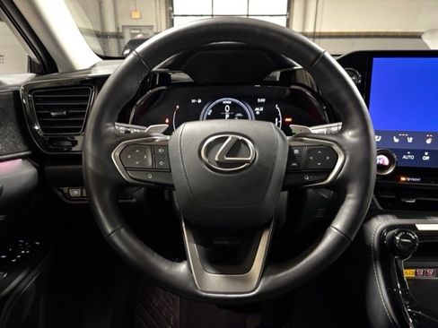 Used 2025 Lexus NX 300h AWD w/ Luxury Package image 14