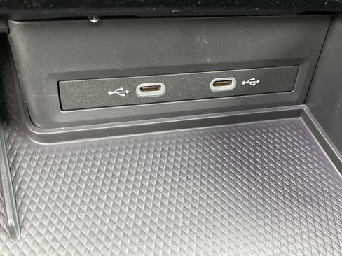 New 2025 Volkswagen Atlas Cross Sport SEL image 26