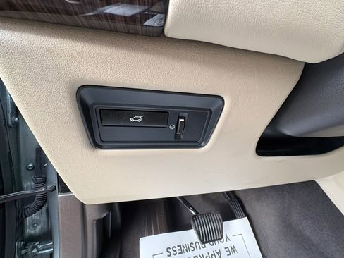 Used 2014 Land Rover Range Rover Sport Supercharged image 13