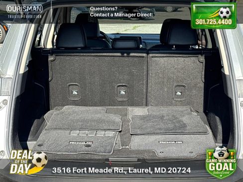 Used 2021 Nissan Rogue SV w/ Premium Package AWD/4WD image 18