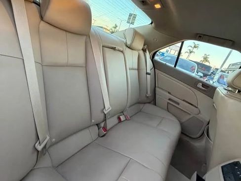 Used 2008 Cadillac STS w/ Preferred Equipment Group image 8