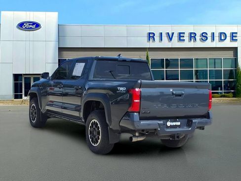 Used 2024 Toyota Tacoma TRD Off-Road w/ TRD Off Road Upgrade Package AWD/4WD image 5