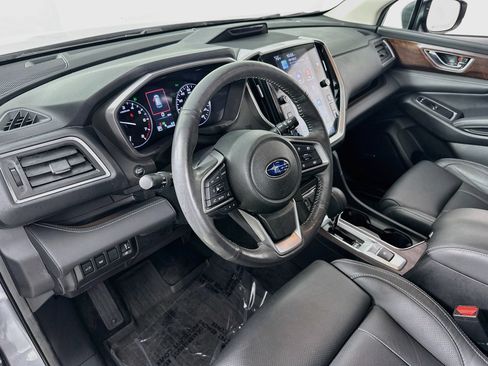 Used 2024 Subaru Ascent Touring AWD/4WD image 9