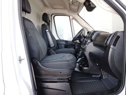 Used 2022 RAM ProMaster 2500 FWD image 12