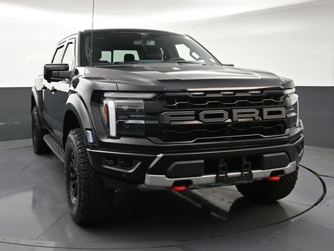 Used 2025 Ford F150 Raptor AWD/4WD image 7