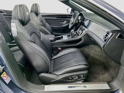Used 2020 Bentley Continental GT AWD/4WD image 26