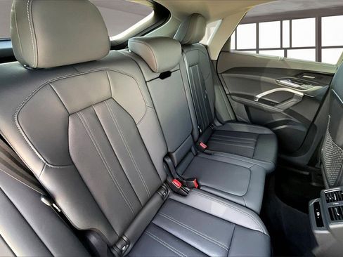 Used 2025 Audi Q5 Premium Plus image 28