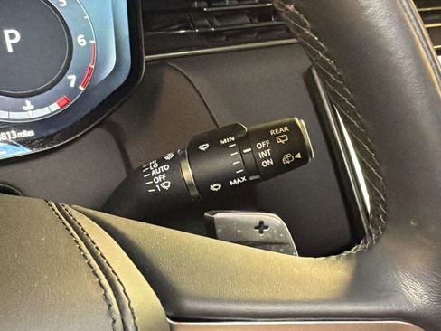 Used 2024 Land Rover Range Rover Sport SE image 28