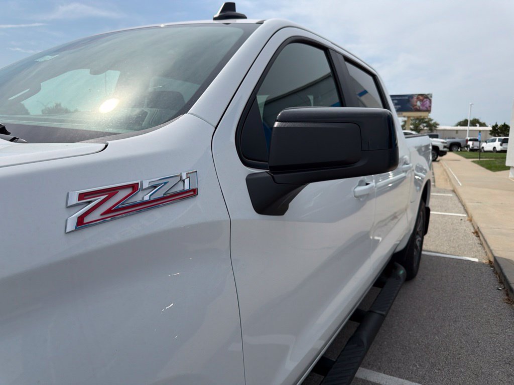 New 2026 Chevrolet Silverado 1500 RST AWD/4WD image 9