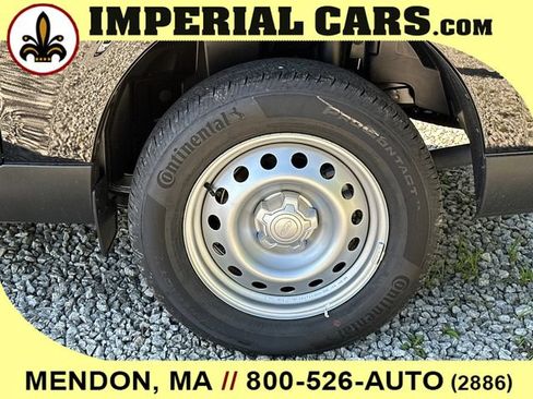 New 2026 Ford Maverick XL w/ Equipment Group 101A AWD/4WD image 8