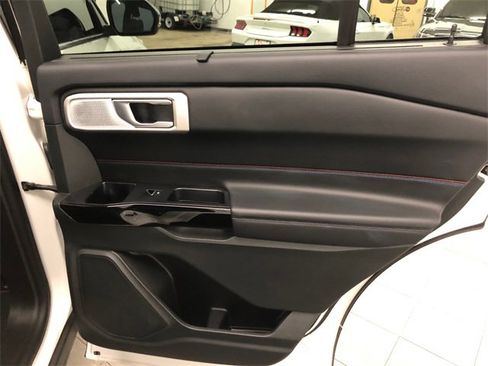 Used 2024 Ford Explorer ST w/ Equipment Group 401A image 33