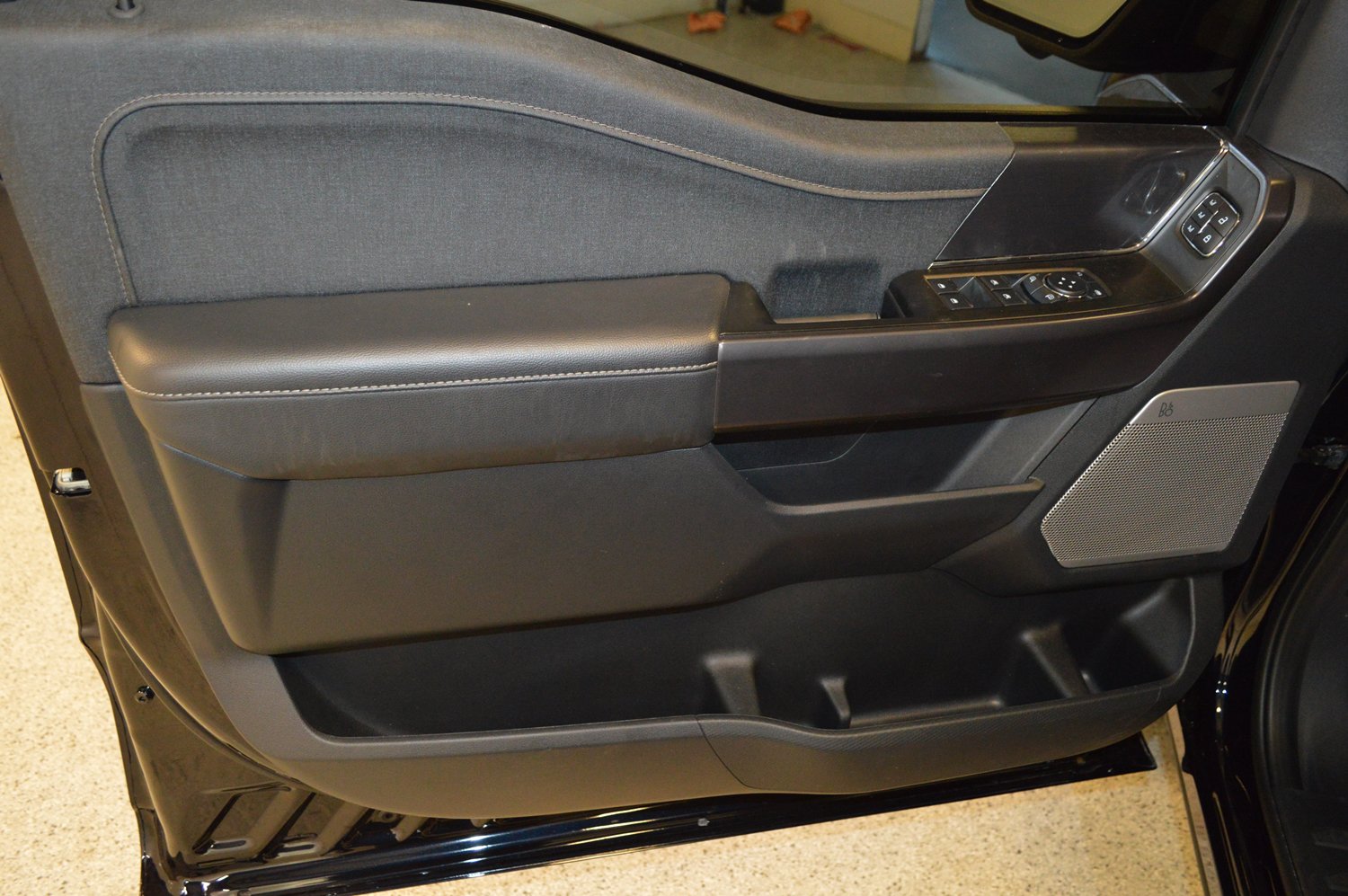 Used 2026 Ford F150 Lariat w/ Equipment Group 501A Mid AWD/4WD image 15