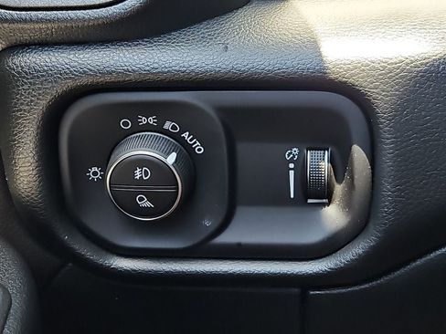 New 2026 RAM 3500 Tradesman AWD/4WD image 25
